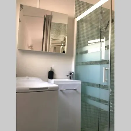Villa Provence Climatisee, Jardin, Piscine Privee Chauffee, Wifi Saint-Laurent-de-Carnols