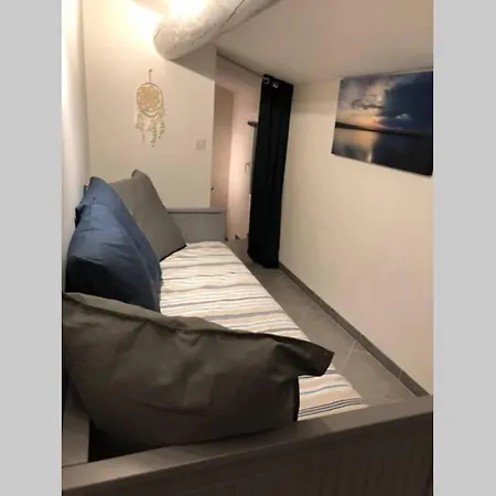 Provence Climatisee, Jardin, Piscine Privee Chauffee, Wifi * Saint-Laurent-de-Carnols