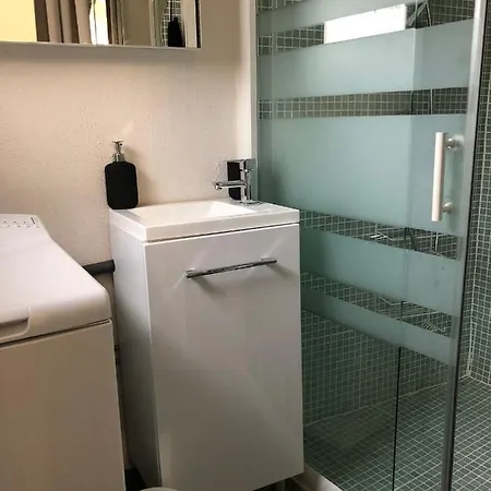 Provence Climatisee, Jardin, Piscine Privee Chauffee, Wifi