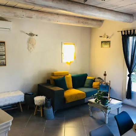 Provence Climatisee, Jardin, Piscine Privee Chauffee, Wifi Saint-Laurent-de-Carnols