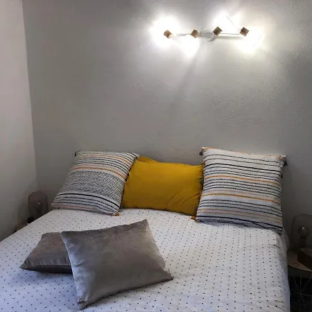 Villa Provence Climatisee, Jardin, Piscine Privee Chauffee, Wifi Saint-Laurent-de-Carnols