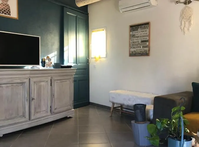 Provence Climatisee, Jardin, Piscine Privee Chauffee, Wifi Вилла *