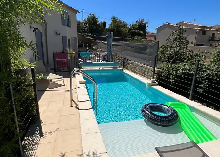 Вилла Provence Climatisee, Jardin, Piscine Privee Chauffee, Wifi