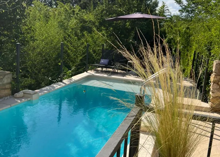 Provence Climatisee, Jardin, Piscine Privee Chauffee, Wifi Вилла Saint-Laurent-de-Carnols